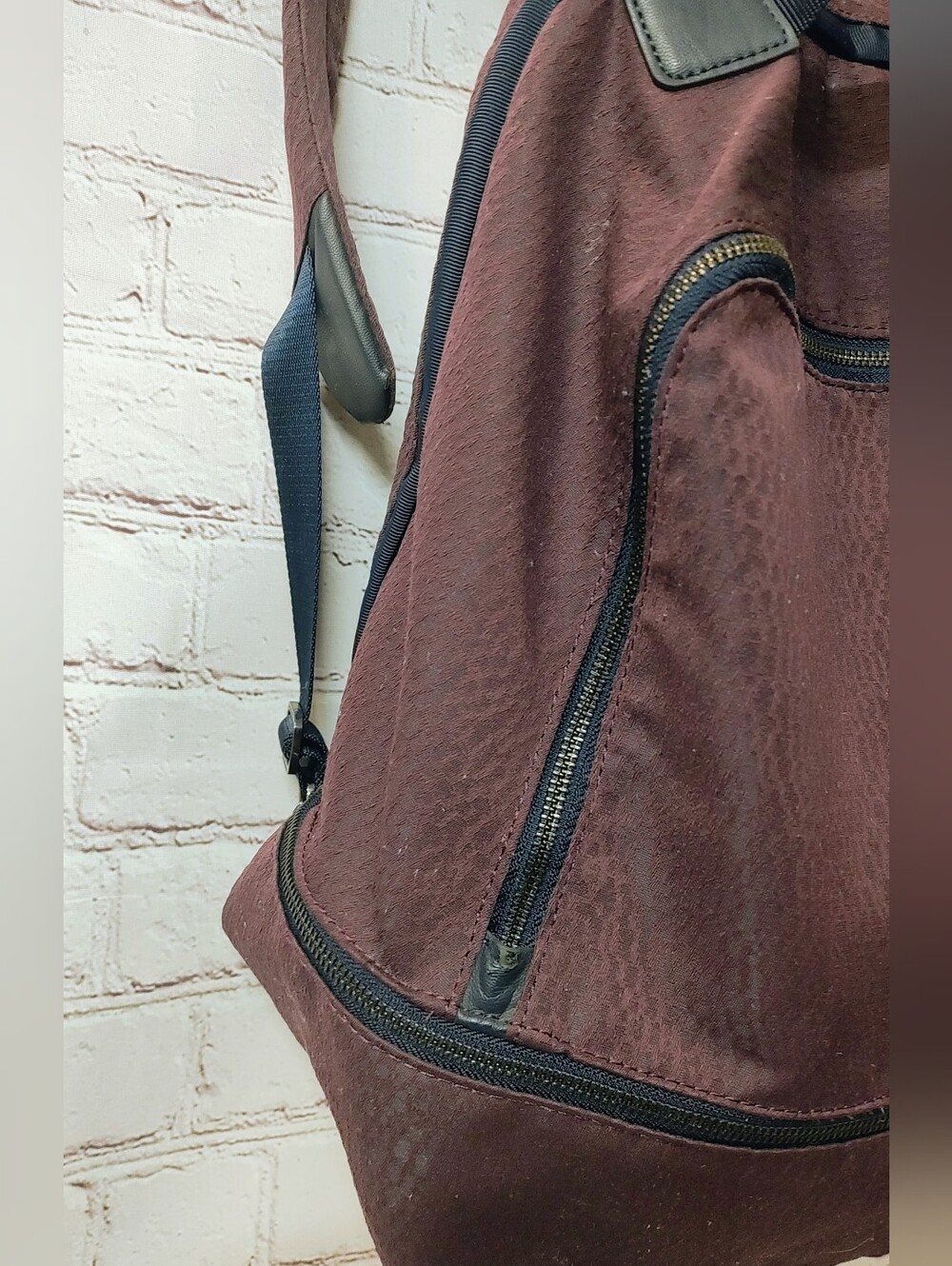 Lululemon City Adventurer  Dark Cherry Back Pack Back Pocket Utility Water Repel - Picture 12 of 16